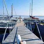 Hof Podis Veinimois Aparthotel Pootsi