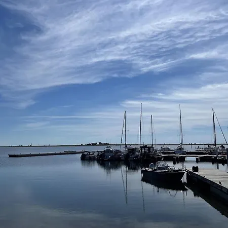 Hof Podis Veinimois Aparthotel Pootsi