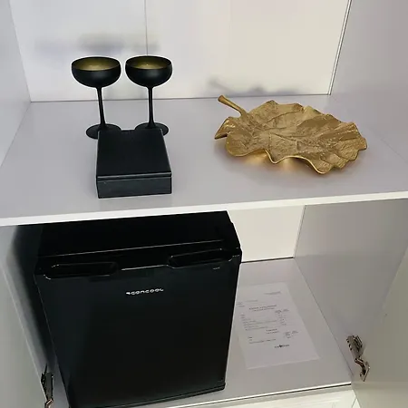 Hof Podis Veinimois Pootsi