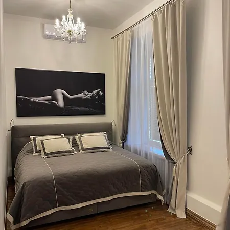 Hof Podis Veinimois Aparthotel