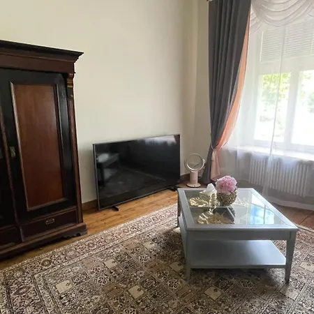 Aparthotel Hof Podis Veinimois Pootsi