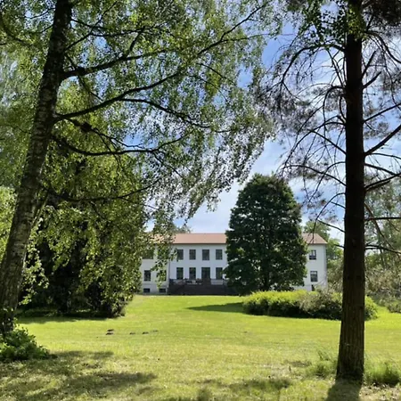 Hof Podis Veinimois Aparthotel