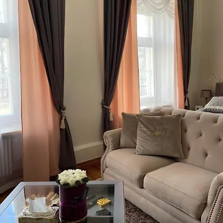 Hof Podis Veinimois Aparthotel