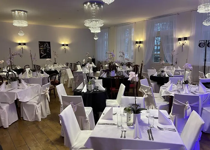 Hof Podis Veinimois Aparthotel Pootsi