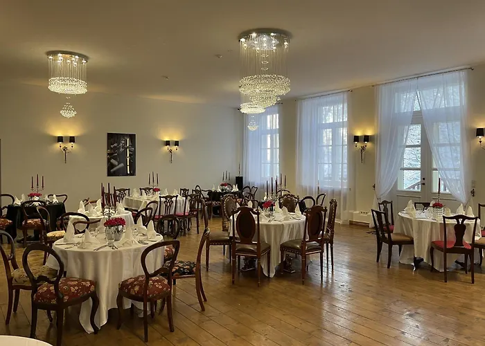 Aparthotel Hof Podis Veinimois 4*