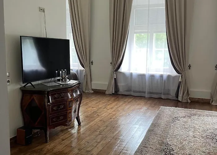 Hof Podis Veinimois Aparthotel 4*